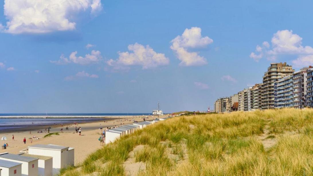 Dolce Vita - zonnig familie appartement met garagebox Nieuwpoort Buitenkant foto